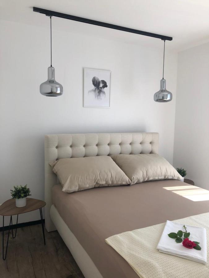 Vila Vita โนวีวีโนดอลสกี ภายนอก รูปภาพ