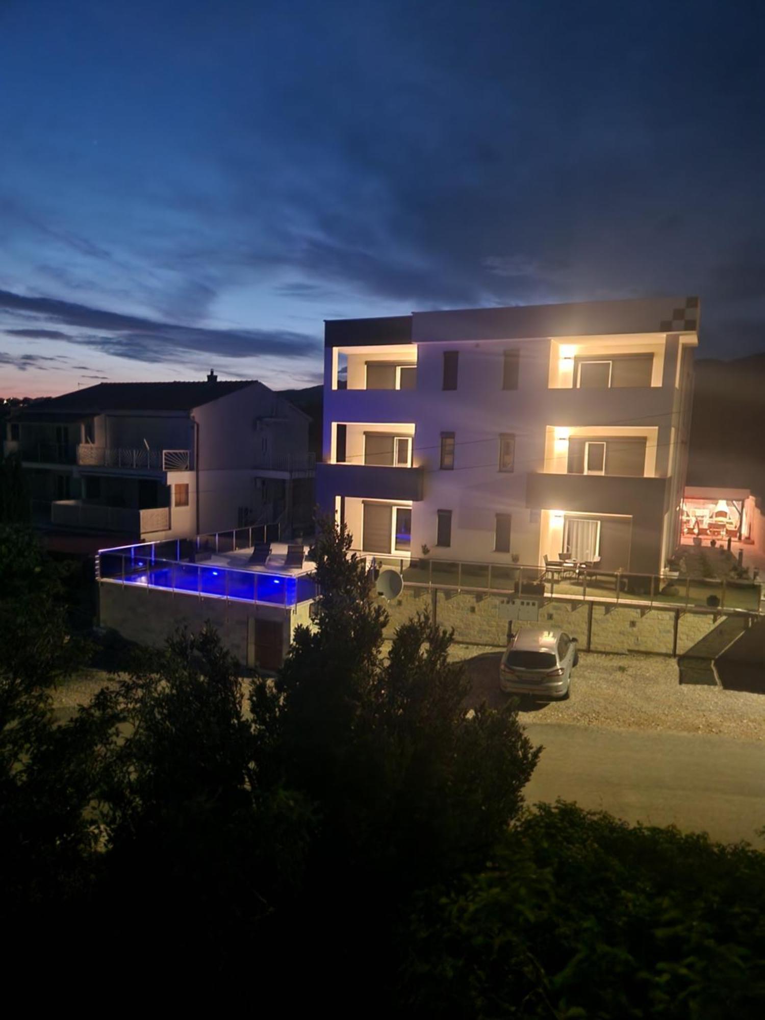 Vila Vita โนวีวีโนดอลสกี ภายนอก รูปภาพ